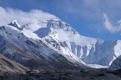 Mount Everest Is Getting 3G Service Very Soon!